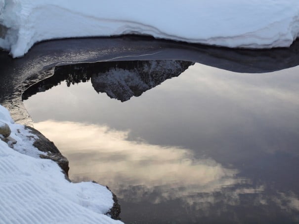 Realidad reflejada (Foto: Emilio J. Gómez)