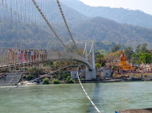 Puente Jhunla