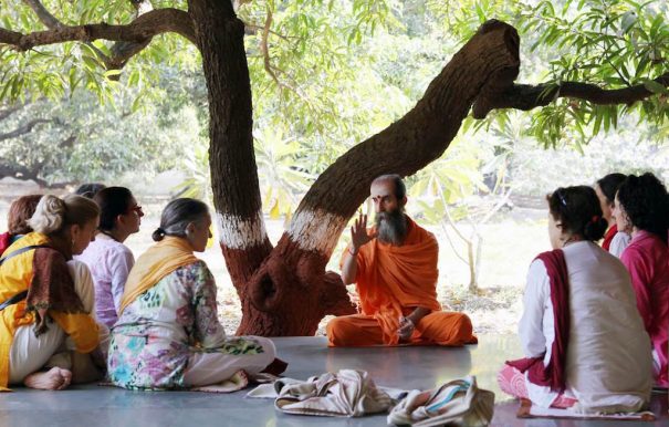 Swami Satyananda Sarsawati_Retiro