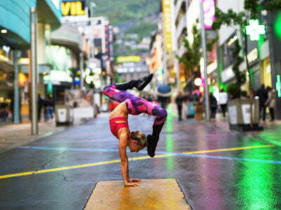 Yoga en el asfalto. Carmen Novis Berenguell 1