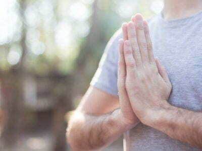 HombreYoga