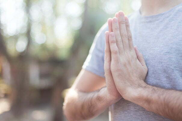 HombreYoga