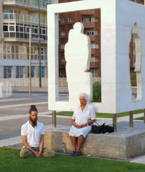 Santa Santosha: meditar en la alegría 1 Santosha