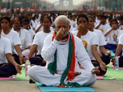Ministro YogaDay