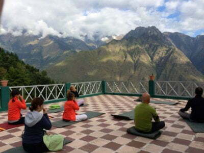 Himalayas yoga YogaenRed