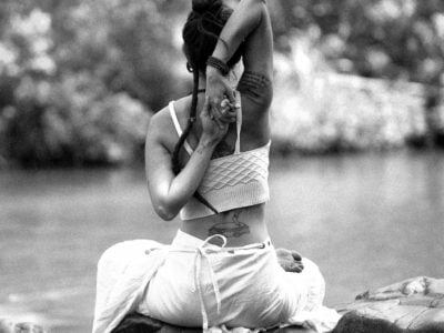 Por que molesta YogaenRed