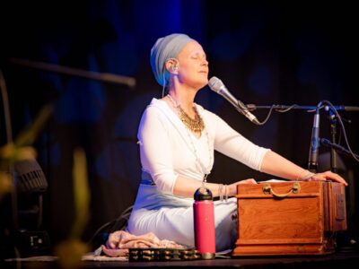 Snatam Kaur