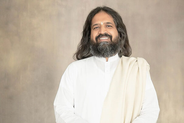 Swami Jaataveda:"El yoga no es una práctica individual, es un servicio al planeta" 1 swami jaataveda