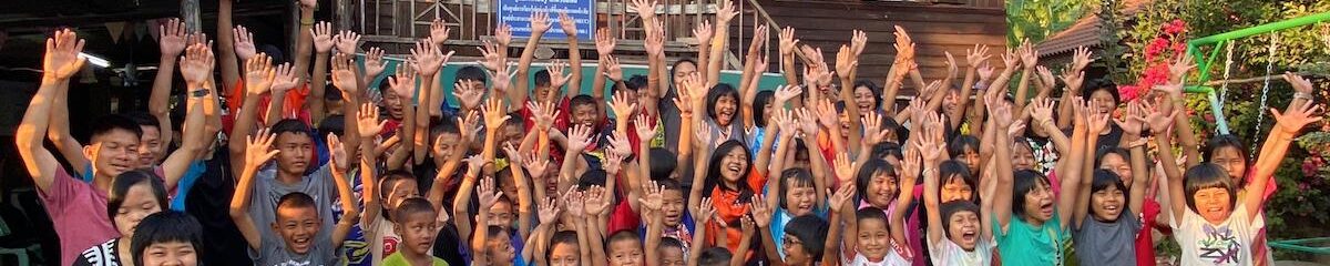 108 Saludos al Sol-idarios: un amanecer para iluminar vidas 1 saludos