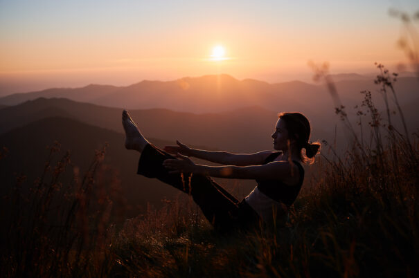 Yoga al amanecer: una tendencia que se impone en verano 1 amanecer