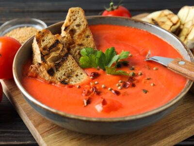3 recetas ideales para combatir el calor en verano sin renunciar a la energía (2) 354 gazpacho