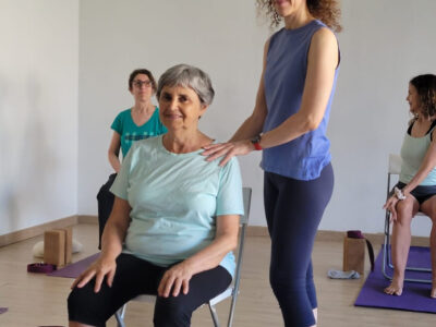 ¿Existe edadismo en el mundo del yoga? 355 Edadismo